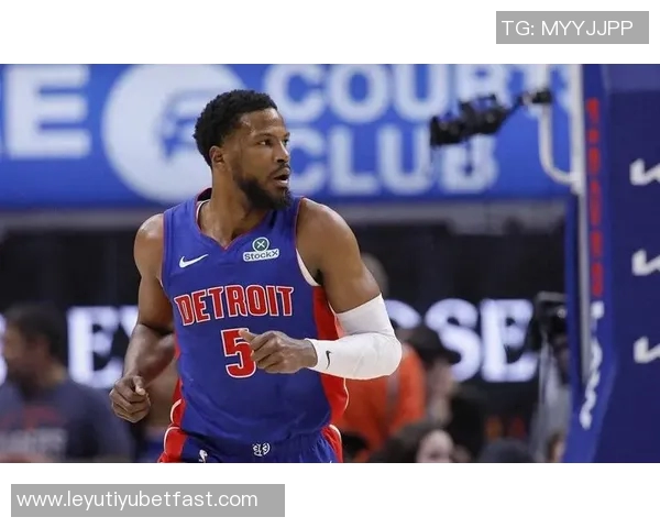 尚帕尼创历史单场11记三分球成第二人追平马利克比斯利辉煌表现