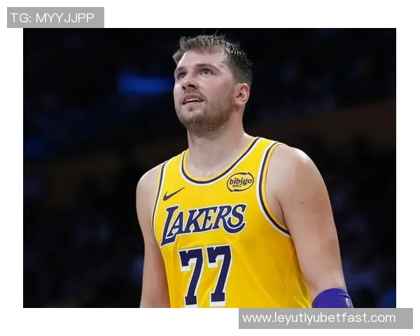 东契奇低效表现引发关注其他明星球员命中率稳定性对比分析